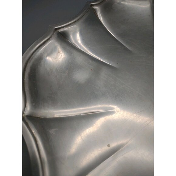 Vintage Chippendale Silver Plate Serving or Trinket Tray, Scallop Edge, 10.75" - Picture 15 of 17